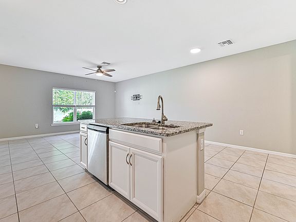 5th image of 3717 Crofton Ct