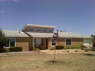 15 Via Conejo Rd, Edgewood, NM 87015