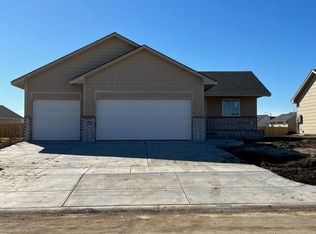 14215 W Ridgepoint St, Wichita, KS 67235