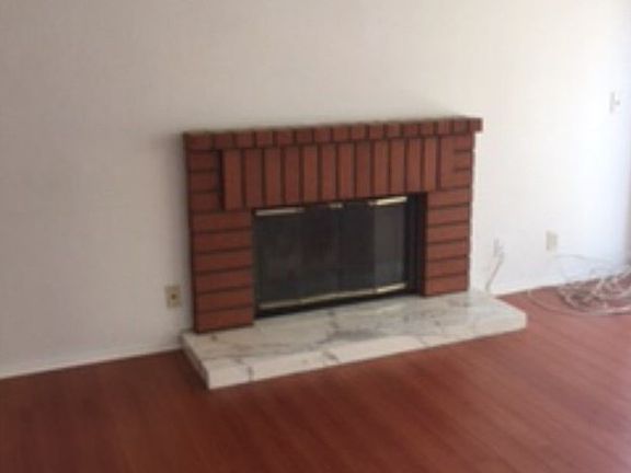 2nd image of 3860 Amberly Dr Unit E