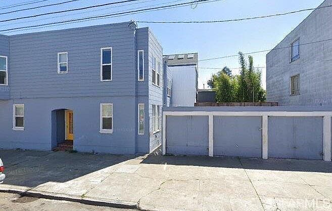 2nd image of 3001 25th St