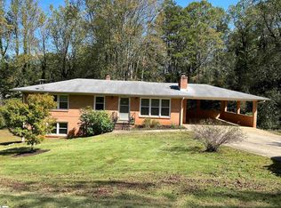 606 N Poplar St, Walhalla, SC 29691