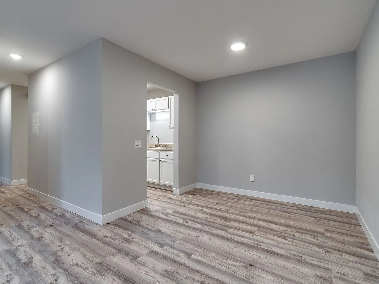 Ashford Residence — Photo 3