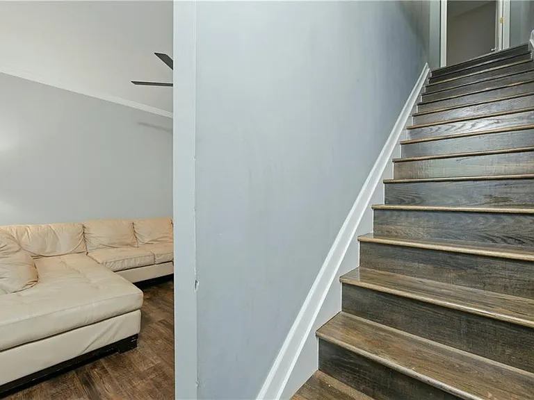 1133 Village Ct SE — Photo 13