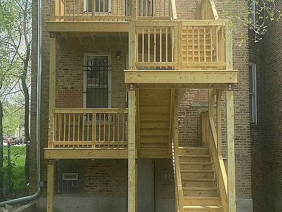 2nd image of 1506 S Sawyer Ave