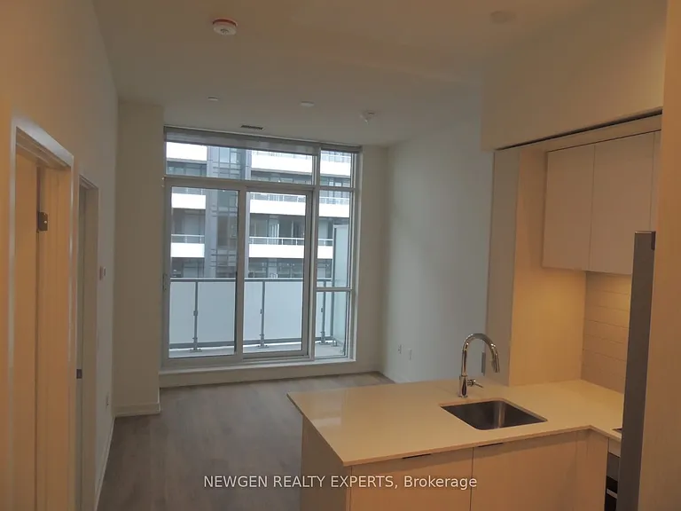 34 Tubman Ave #1112E — Photo 10