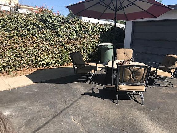 3rd image of 324 N Ellen Dr