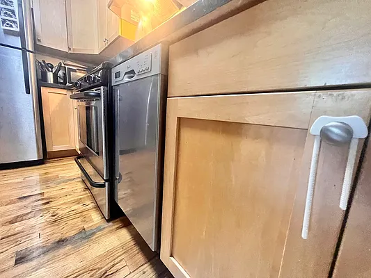 Rented by Highline Residential | media 20