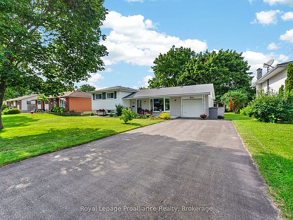 2nd image of 12 Stavebank Rd