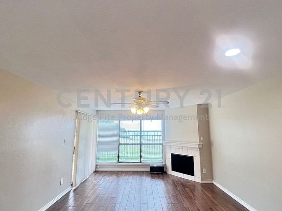 3rd image of 176 Henry M Chandler Dr