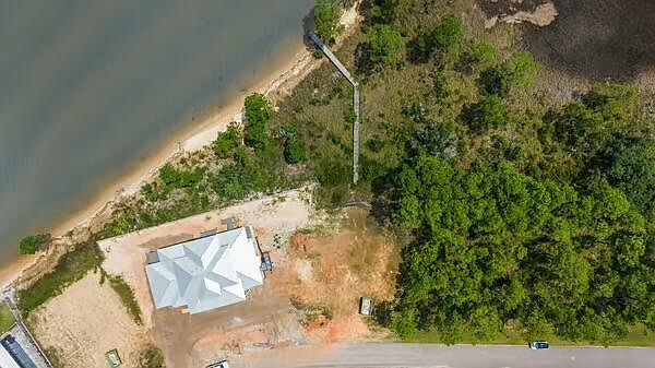 1st image of 1086 Oyster Bay Dr