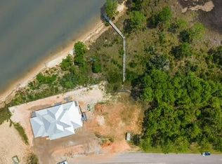 1086 Oyster Bay Dr, Milton, FL 32583