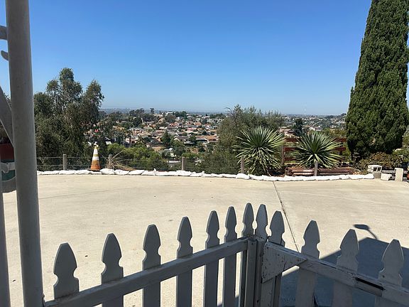 3rd image of 6760 Aviation Dr #3
