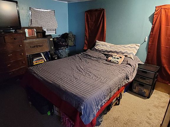 4th image of 266 Westwoods