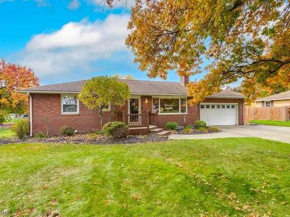 646 Leeman Dr, Akron, OH 44319