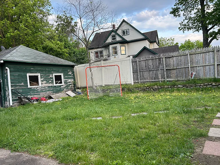 35 Wayne Ave #1 — Photo 18