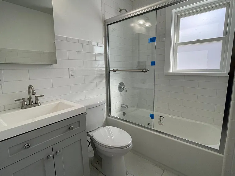 85 E Main St — Photo 5