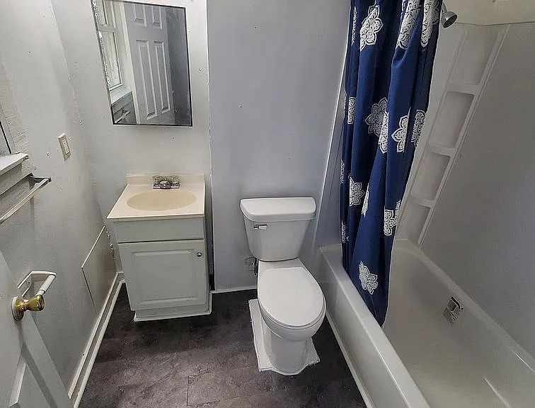 205 N C St #1 — Photo 2