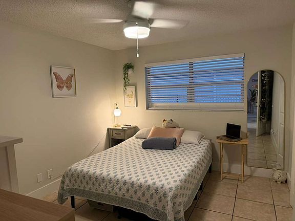 4th image of 1886 41st Ave #4
