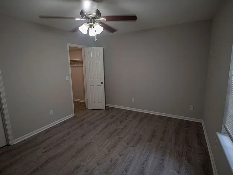 5319 Godas Cir — Photo 14