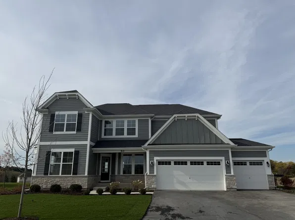 50 Hawthorn Ridge Dr, Hawthorn Woods, IL 60047