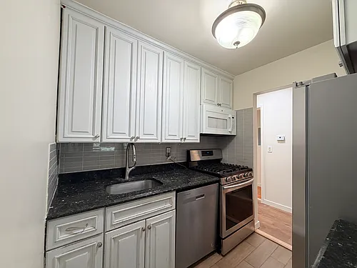 1029 Kelly St #2 Photo 1