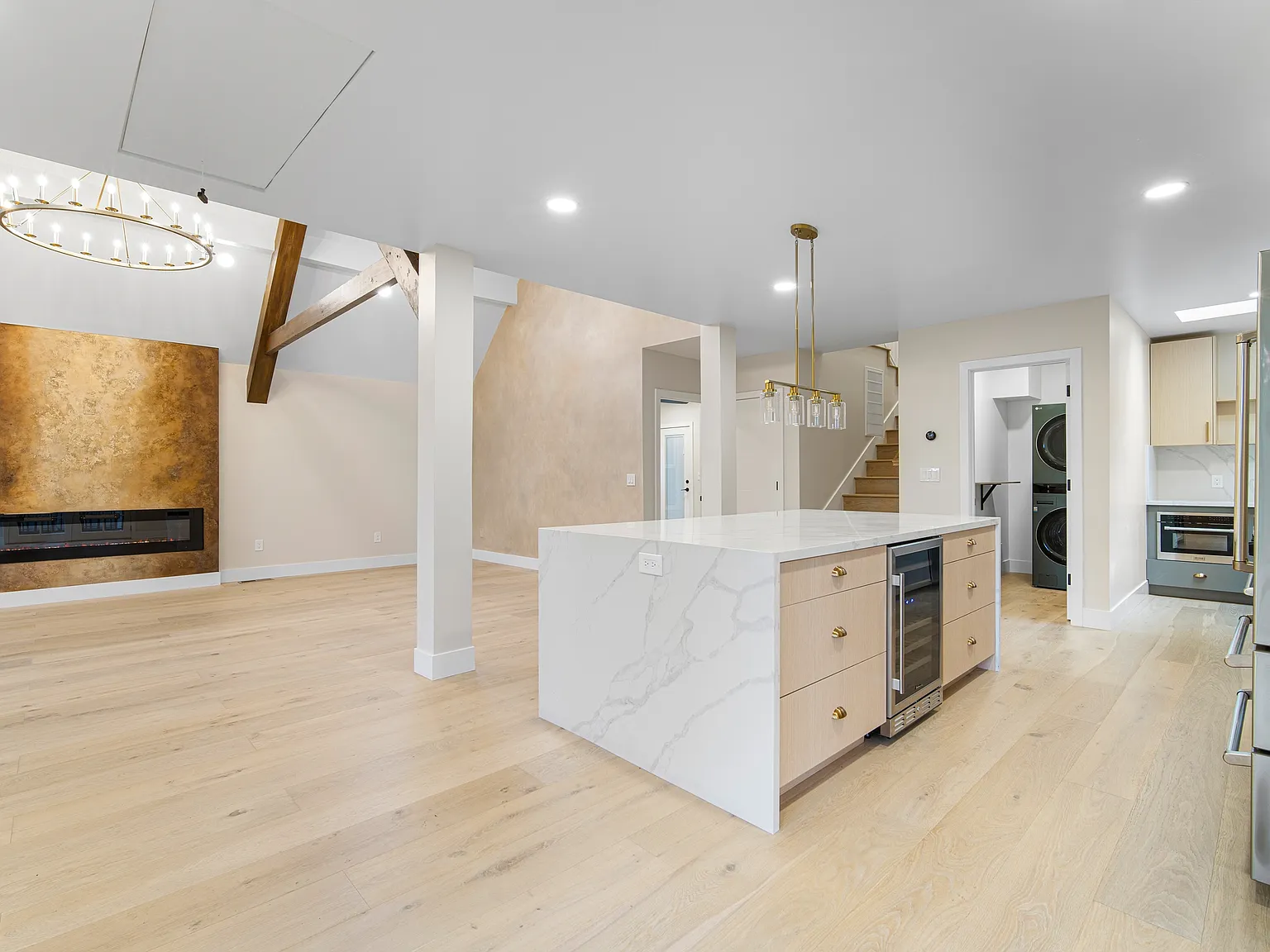 483 Boynton Avenue - 1 — Photo 2