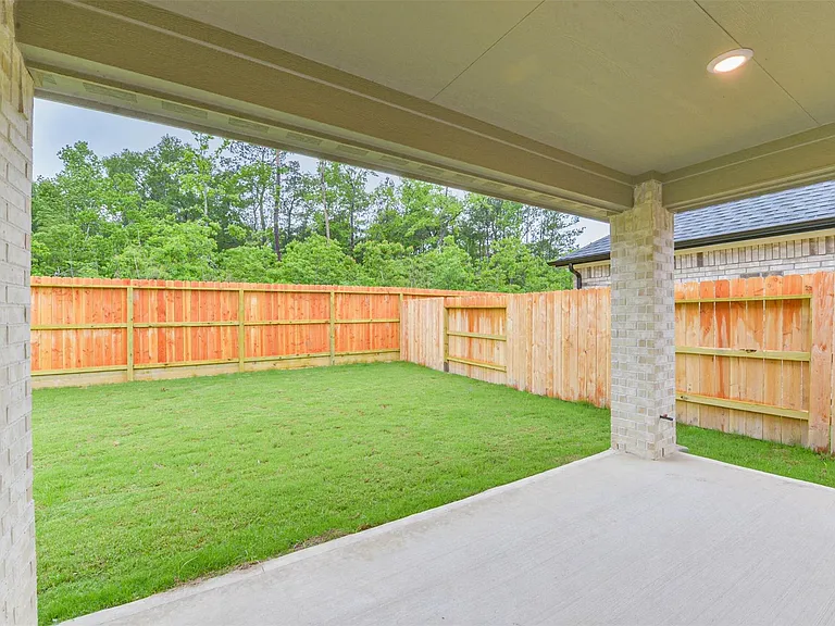 17590 Rosette Grass Dr — Photo 31