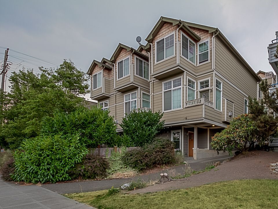 Townhome Street View