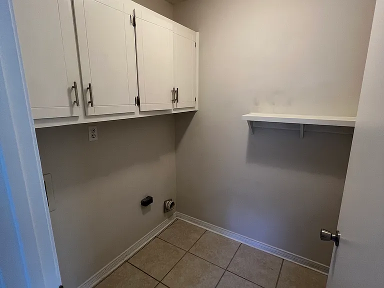 859 Camp Wilkes Rd — Photo 29