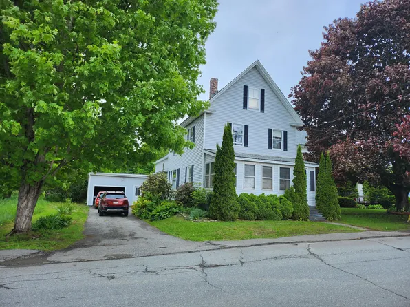 13 Spring Street, Newport, ME 04953