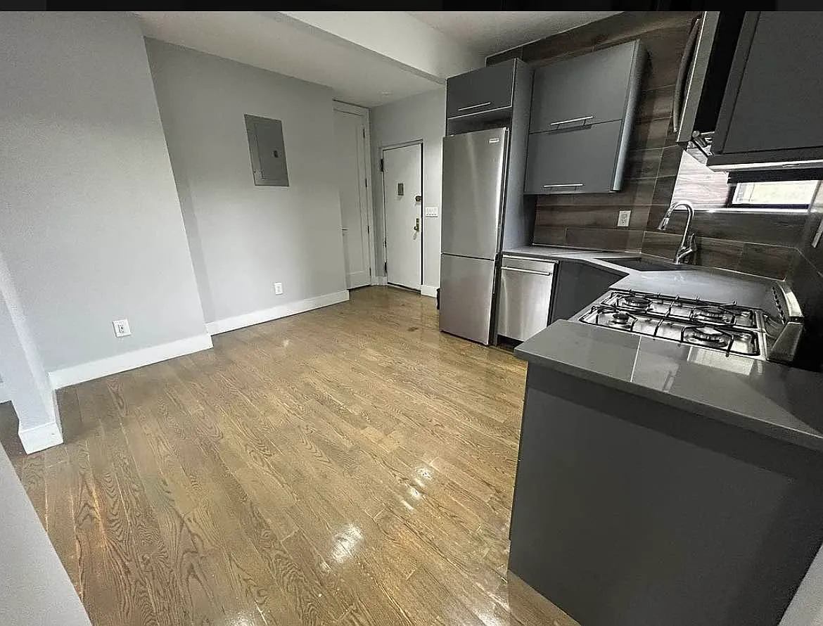 124 East 117th Street — Photo 2