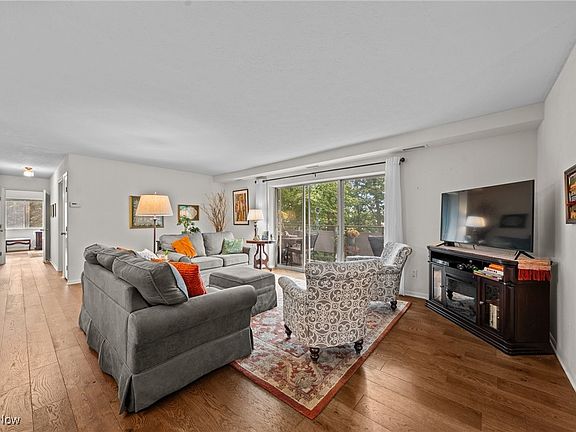 2nd image of 2112 Acacia Park Dr APT 418