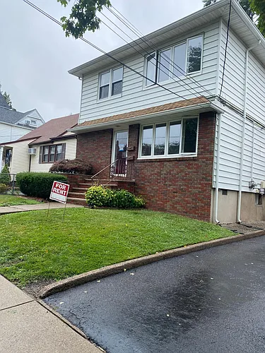 103 E Pleasant Ave #1 Photo 1