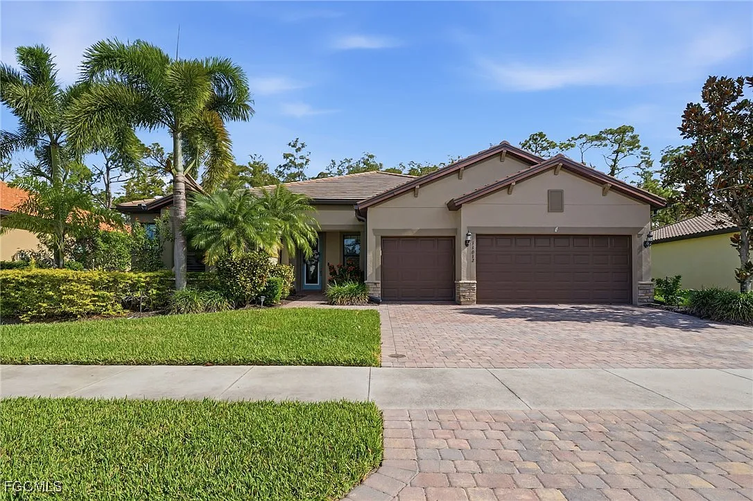 3 bed, 3.0 bath, 2517 sqft, $12,000 — Photo 1