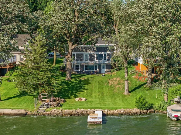 N8583 Sunset Beach Rd, Beaver Dam, WI 53916