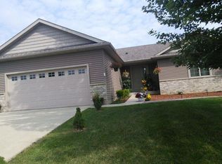 2136 Ashland Dr NW, Rochester, MN 55901