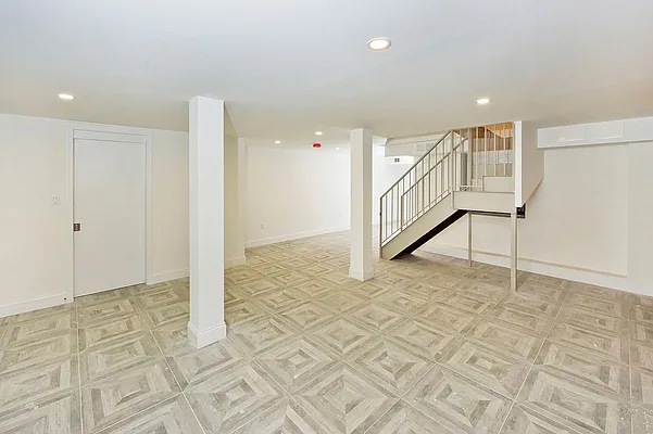 Rented by Dugri Real Estate  | media 24