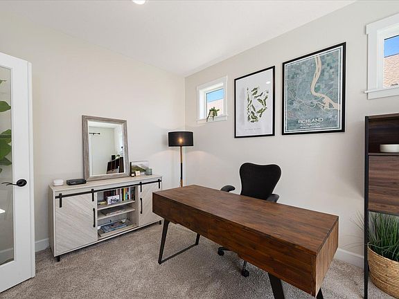 5th image of 4368 Corvina St
