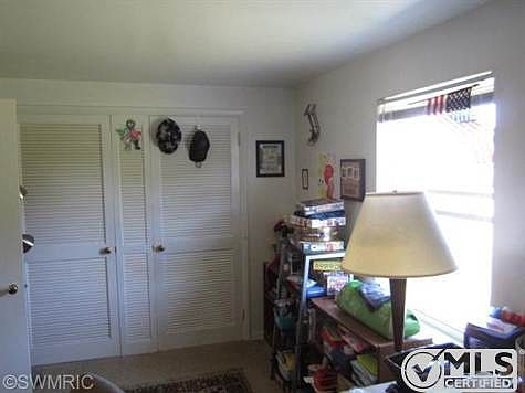 4th image of 22 Meadow Hills Ln