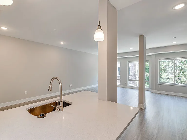 2636 Annin St #1 — Photo 10