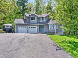 2598 New York 43, Averill Park, NY 12018