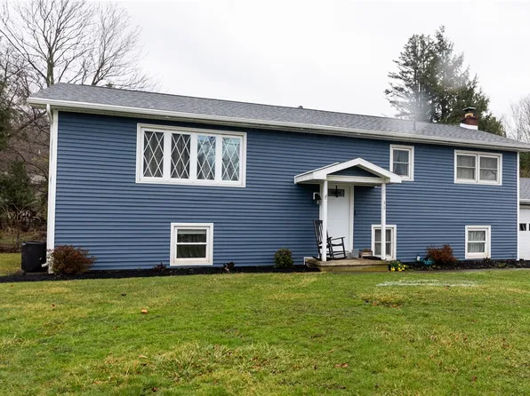 31 Briarcliff Dr, Horseheads, NY 14845