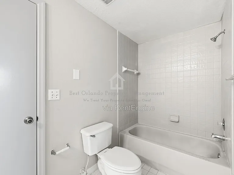 5572 Metrowest Blvd #5-304 — Photo 22