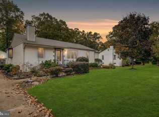 279 Creek Rd, Mount Laurel, NJ 08054