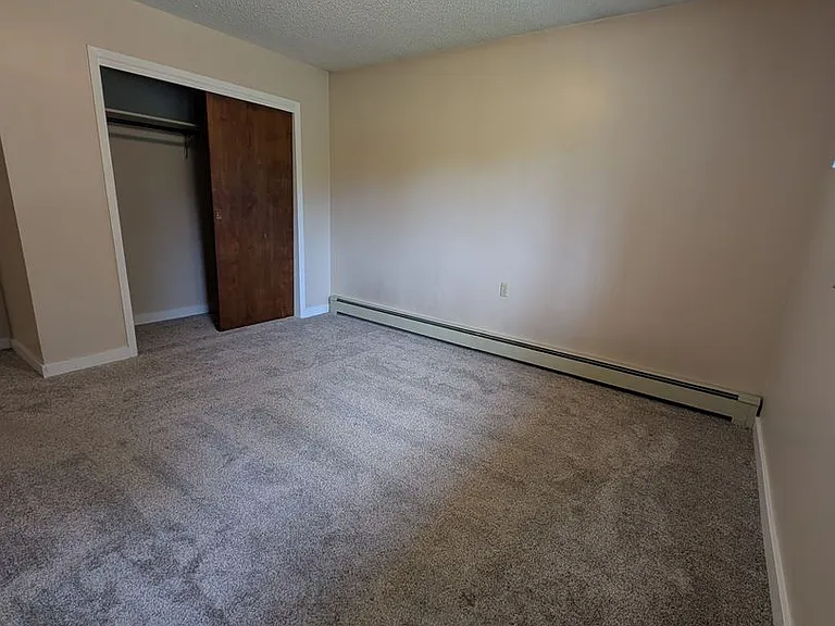 8731 Haggerty Ln — Photo 15