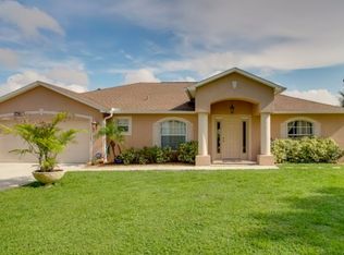 3785 37th Ave NE, Naples, FL 34120