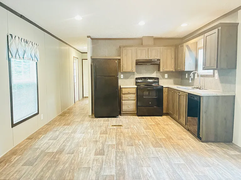 315 Starling Ln #19 — Photo 2