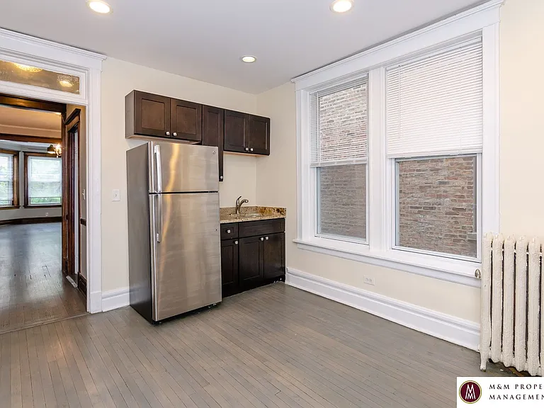 1206 W Lexington St — Photo 27