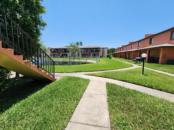 2nd image of 134 San Juan Cir